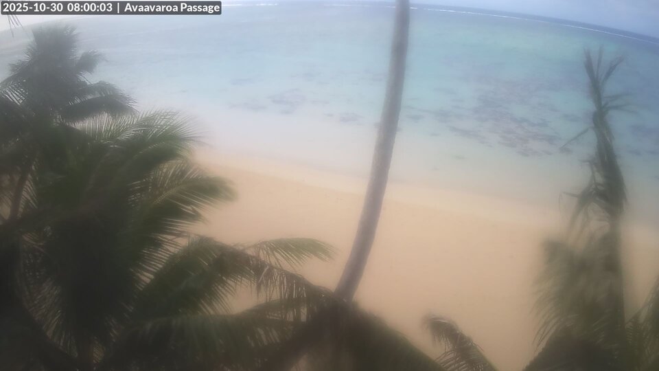 08:00 AM @ Avaavaroa Beach